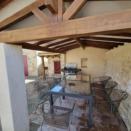 Holiday home Gite Du Vieux Four Charroux-d'Allier
